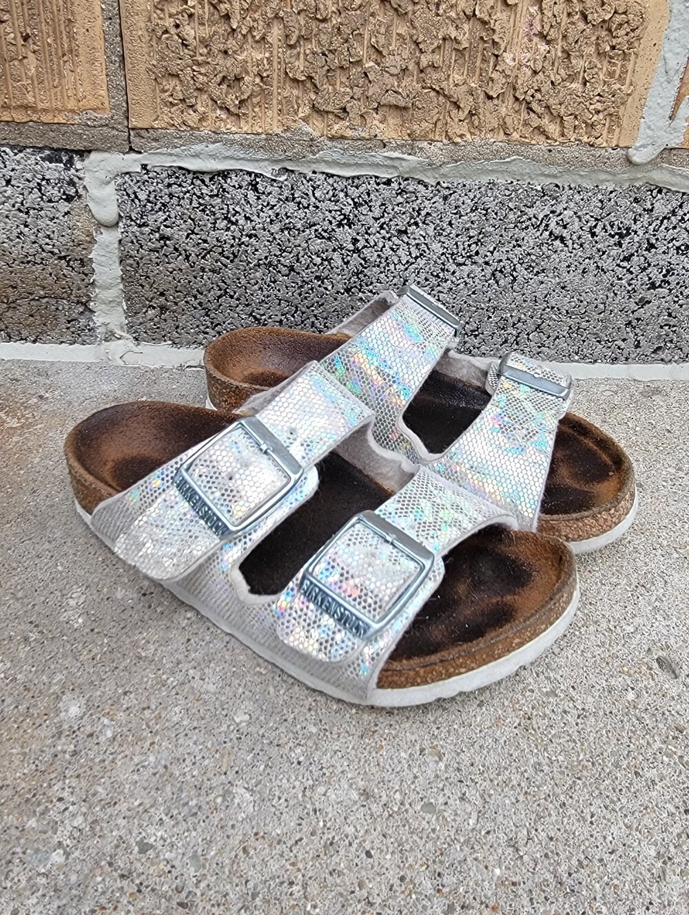 Birkenstock Arizona Buckle Iridescent Silver Toddler Sandals 26 8C
